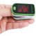 Pulsulximetru Contor de oxigen în sânge - Un dispozitiv mic cu afișaj LCD pe care îl puteți lua oriunde aveți.